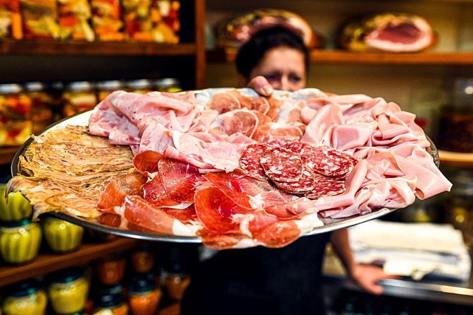Private Bologna Food & Market Tour with 6 Tastings & Wine - Key points to know before you go
