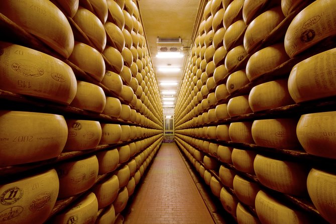 Private Emilia Romagna Food Tour Full Day - Stop 3: Mulino di Casa Sforza Lunch With Lambrusco and Malvasia