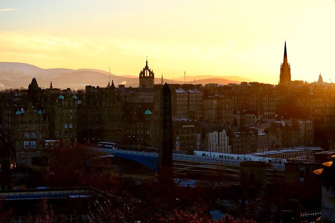 Private Food Tour of Edinburgh with Haggis, Scotch & More - What you actually eat and drink: haggis, neeps and tatties, cheese, cakes, secret dish, whisky