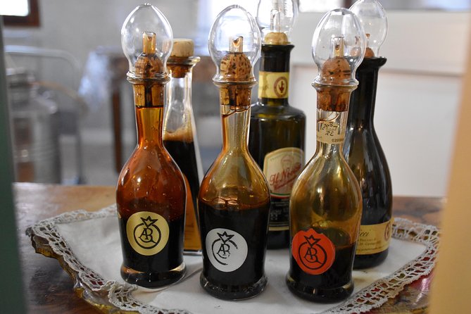 Private Full Day Parma Food Tour: Parmesan Cheese, Parma Ham, Lunch, Vinegar - Stop 3: Traditional balsamic vinegar and the acetaia family story