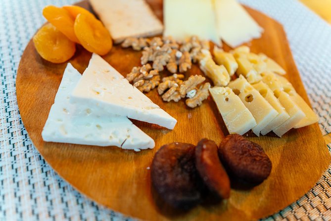 PRIVATE Istanbul Food Tour - 10 Tastings including Raki & Padi - The 3-hour timing: mostly eating, with landmarks between bites