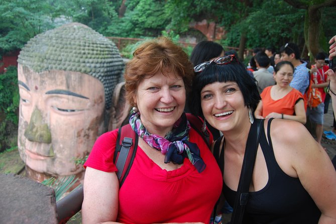 Private Leshan Giant Buddha and Local Food Tasting Trip - Hotel-to-Buddha Day: The Real Convenience of Train + Pickup