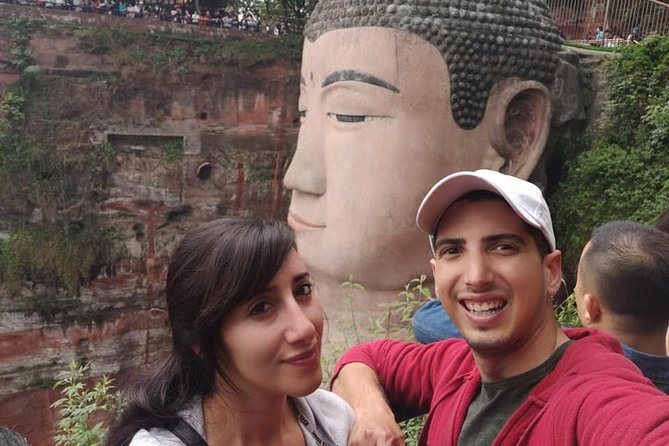 Private Leshan Giant Buddha and Local Food Tasting Trip - The Guide Factor: Why Names Like Molly, Sharlene, Penny, and Lily Chen Matter