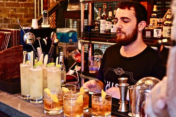 Private London Food Tour: Classic British Eats at London Bridge - Drinks Included: Ale, Beer, Cider, and Honey Mead
