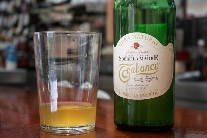 Private: Madrid Historic Centre Food Tour with 10+ Authentic - Drinks and Liqueurs: Vermouth, Wine, Sangria, Beer, and Orujo