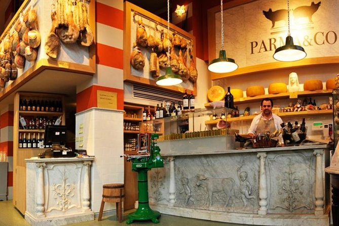 Private Milan Food Walking Tour of Brera - Aperitivo and spritz: where the tour teaches timing