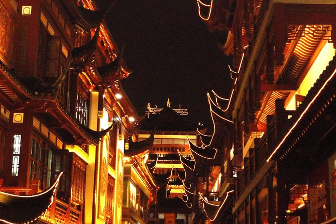 Private Shanghai Evening Street Food Walking and Cruise Tour - Price and value at $133.50: what you’re actually paying for
