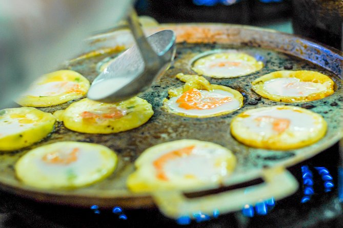 Private Street Food Motorbike Tour in Ho Chi Minh City - Guides Make It: Safety, Timing, and Food Explanations