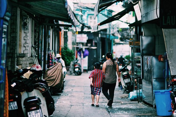Private Street Food Tour by Motorbike/Car with Local Students - Motorbike Ride: Fun, Fast, and Not for Everyone