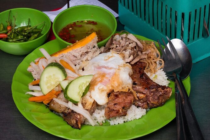 Private Street Food Tour by Motorbike in Ho Chi Minh City - Where You Meet and How You Finish Near Home