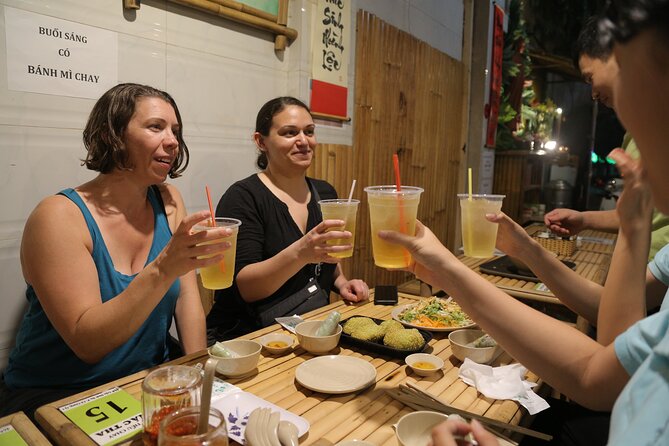 Private Vegan Food Tour in Ho Chi Minh City By Motorbike - Stop 4: Phố Tau Sai Gon in Chợ Lớn (Quận 5) for the Chinatown finale