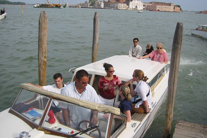 Private Venice 2 hrs Tour: Boat & Walking Tour with food tasting - Price and Value: What $402.49 Really Buys