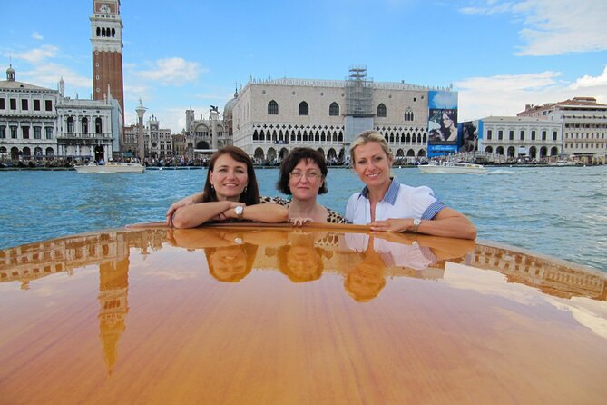 Private Venice 2 hrs Tour: Boat & Walking Tour with food tasting - Grand Canal Cruise: Landmarks You Can Actually Follow