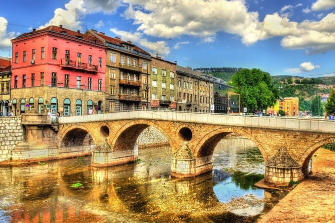 Private Walking Tour, Food Tasting and Bosnian Coffee in Sarajevo - Sebilj Brunnen at Bascarsija Square: the Ottoman-era fountain you can’t ignore