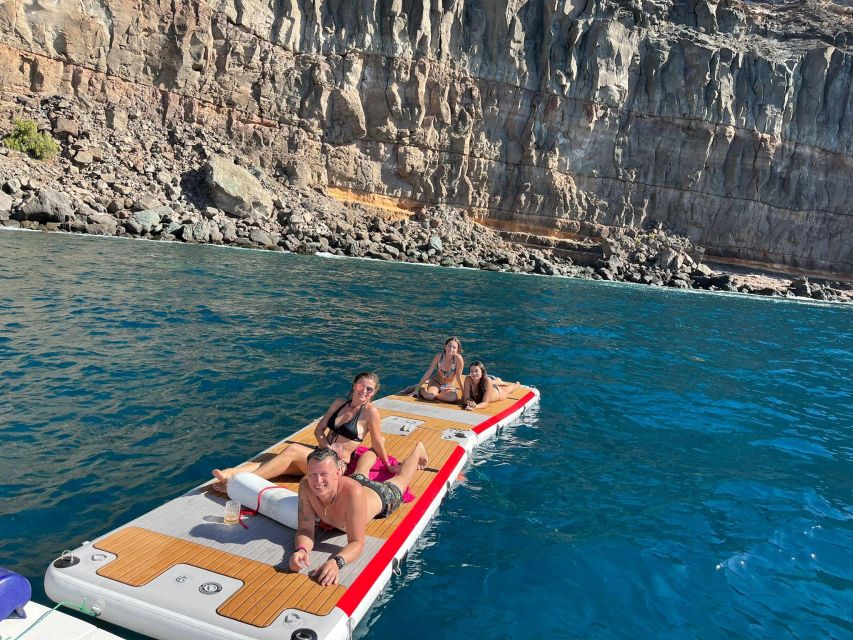 Puerto Rico, Gran Canaria: Boat Tour with Tapas and Drinks - Food and drinks on board: sangria, beer, and tapas that actually fill in