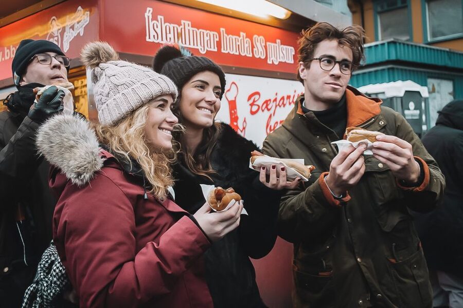 Reykjavik: Guided Foodie Walking Tour with 6 Tastings - Getting your bearings in Reykjavik with five stops and one smart plan