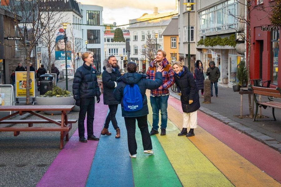 Reykjavik: Guided Foodie Walking Tour with 6 Tastings - Practical tips so the tour feels easy, not exhausting