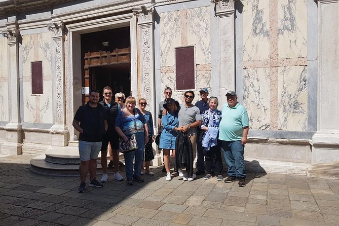 Rialto Market Food Tour: Wine Tasting and Sightseeing in Venice - A Quick Note on the Guides and the Vibe