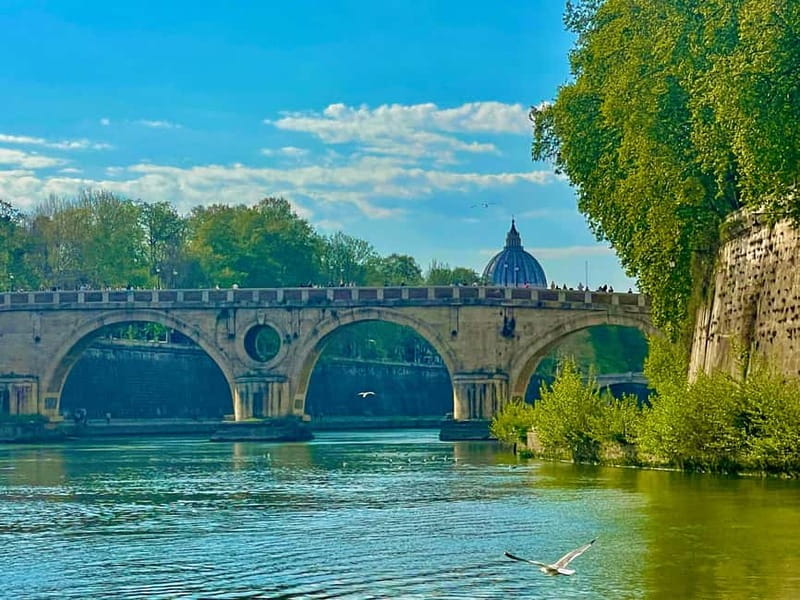 Rome: Food Tasting and Wine Pairing & Tiber River Boat Ride - The best river moments: St. Peter’s and Castel Sant’Angelo from water level