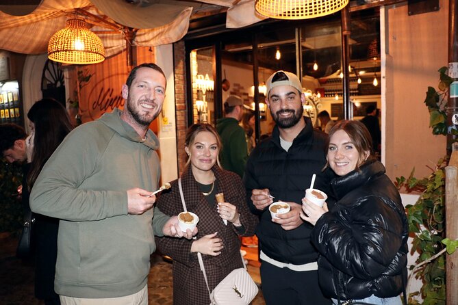 Rome Food Tour: Hidden Gems of Trastevere with Dinner & Wine - Stop 4: Best Organic Gelato and How to Choose Flavors