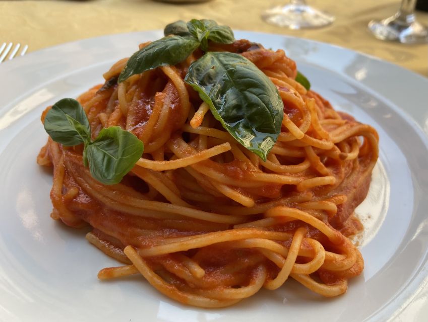 Rome: Food Tour near Vatican City with Wine - The Guide Makes It Work: English Hosts and Real Personality