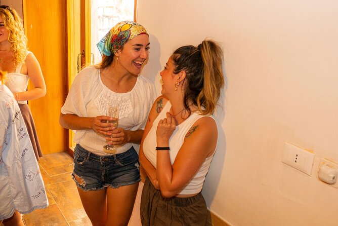 Rome: Food Walking Tour with Wine in Trastevere - Stop 5: Fiordiluna gelato to close on a sweet note