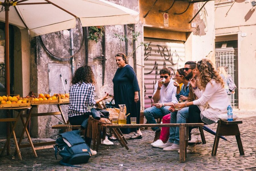 Rome: Private Food Tour with Local Guide - Sisto Bridge, Piazza Trilussa, and Farnese Palace: Food with a Sightline