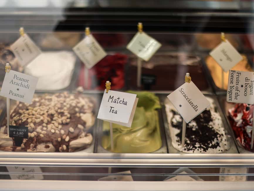 Rome: The Ultimate Trastevere Food Tour with a Local - The Role of the Guide: Friendly, Bilingual, and Practical