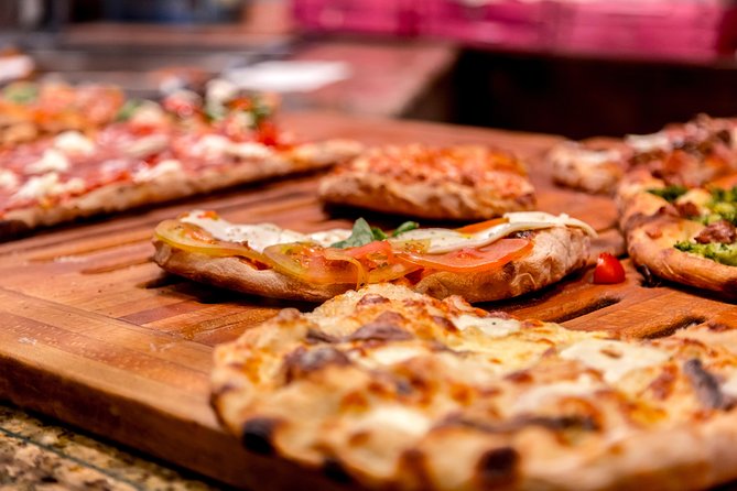 Rome: Ultimate Street Food Tour in the Old Town by Do Eat Better - How the guides shape the experience (Luca, Martina, and Giorgia)