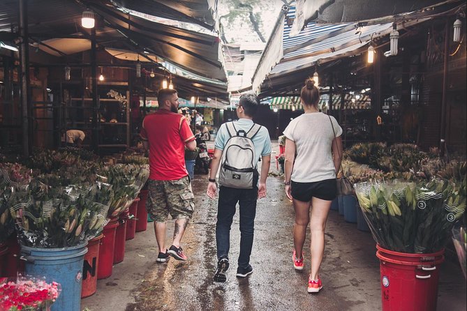 Saigon Authentic Walking Street Food Tour 12+ Tastings Included - Stop-by-stop expectations: what you’ll likely taste and why