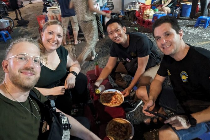 Saigon by Night: Private Street Food Walk You Can’t Miss - Meeting point and pickup: getting started without stress