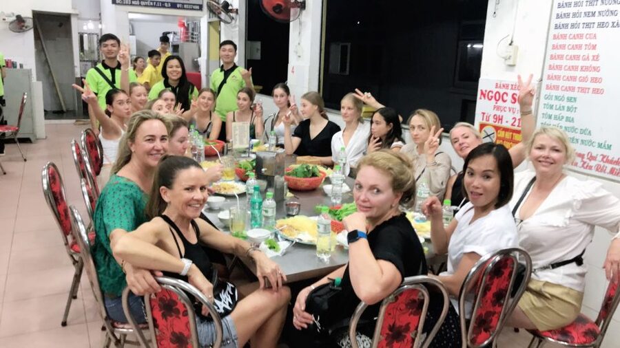 Saigon: Day-Night Sights & Local Food Tour l Female Option - District 4: the smallest district with varied lifestyles