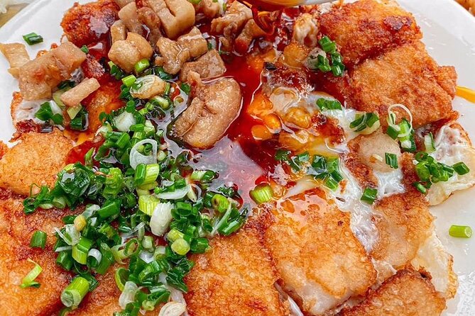 Saigon Evening Walking Street Food Tour - The Guide Makes It: Tony, English, and Practical Local Tips