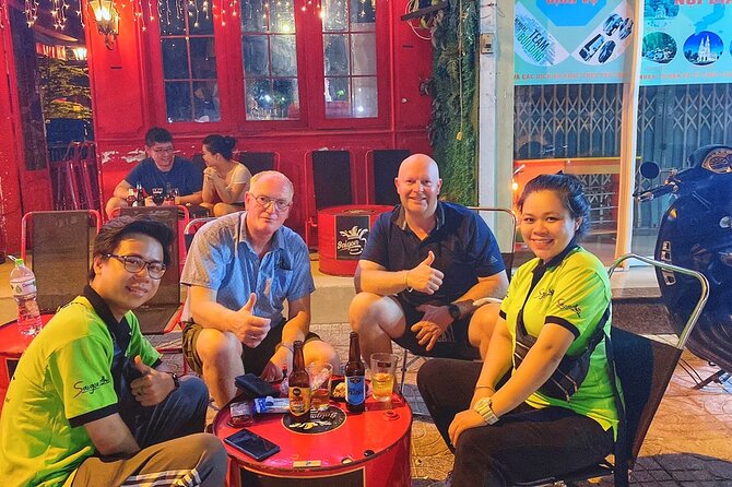 Saigon Night Craft Beer and Street Food By Scooter and motorbike - Stop 3: Ho Thị Kỷ flower market, Saigon’s color break