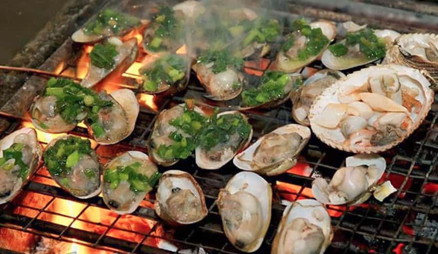 Saigon: Private Backstreets Walking Food Tour - Dietary needs and seafood swaps: how flexible is it?