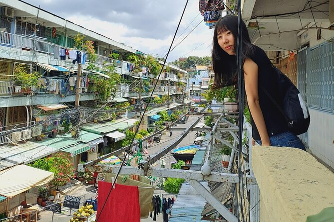 Saigon Private/Small Group Walking Food Tour with 13 Tastings - Ho Thi Ky Flower Market bites: bánh tráng nướng, snails, and sweet skewers