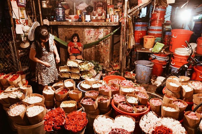 Saigon's Hidden Flavors - Private Street Food Walk with Local Students - Guides make the tour: how Giang, Nhu, and Hao shape what you taste