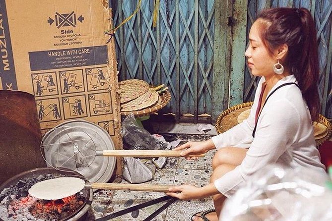 Saigon's Hidden Flavors - Private Street Food Walk with Local Students - Who should book Saigon’s Hidden Flavors, and who should skip it