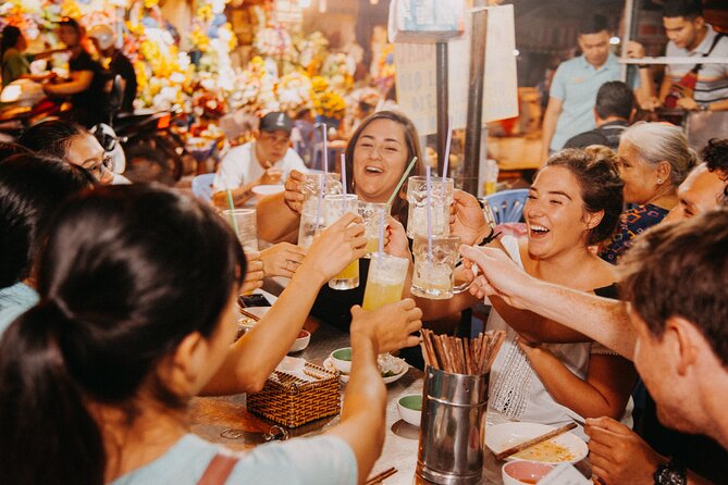Saigon Sightseeing & Street Food Tour By scooter with Student - Timing, traffic, and the best time of day to go