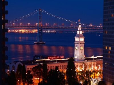 San Francisco Combo: Ferry Building Food Tour and Alcatraz - Farmer’s Market stroll on the Embarcadero: see the city’s chef supply chain