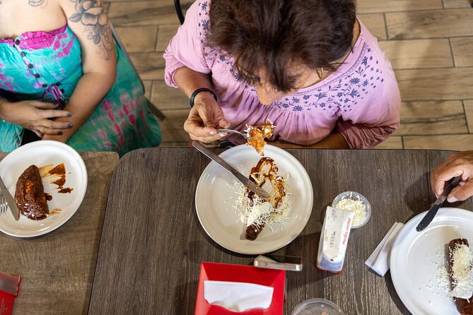San Jose del Cabo Food Tour & Visit to the Market - Carnitas Sopes on Calle de las Pangas: Crispy Corn Meets Juicy Pork
