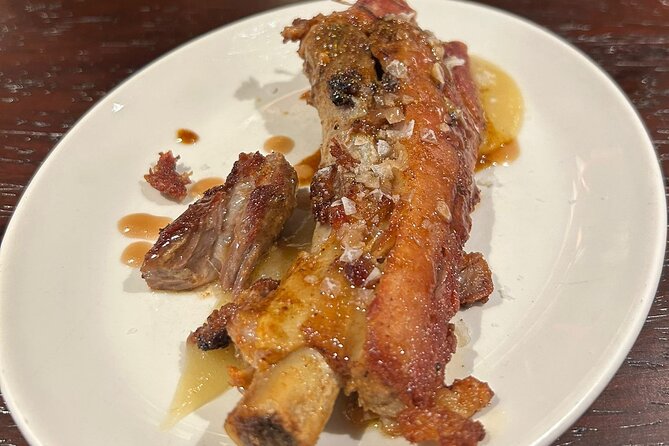 San Sebastian Food Tour: Pintxos, Drinks, and Tapas with a Local - Stop 4: Church San Vicente area and the Basque cheesecake finish