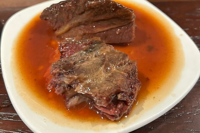San Sebastian Food Tour: Pintxos, Drinks, and Tapas with a Local - Stop 2: Konstituzio Plaza and a jamón tasting that teaches the ingredient