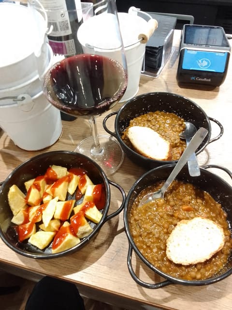 Santiago: Guided Foodie Tour with Drinks, Tapas & Live Music - The three-bar concept: what you’ll actually get at each stop