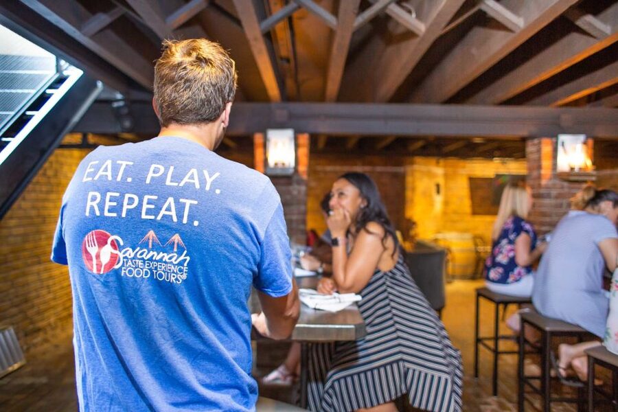 Savannah: Southern and Secret Food Tour - Sliding Past the Main Drag: Secret Speakeasies and Local Havens
