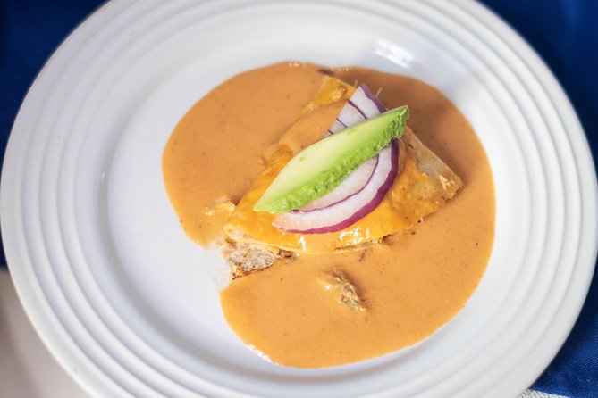 Seafood Lover's Tour with Vallarta Food Tours - Stop 2: Tuna Azul Zona Romántica for a Tuna Tostada