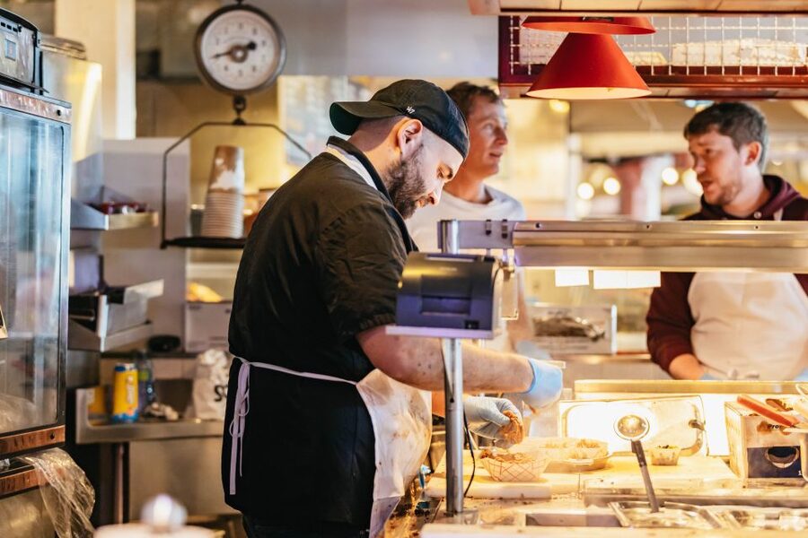 Seattle: Pike Place Market Chef-Guided Food Tour - Line-skipping and separate entrances: why it changes the whole day