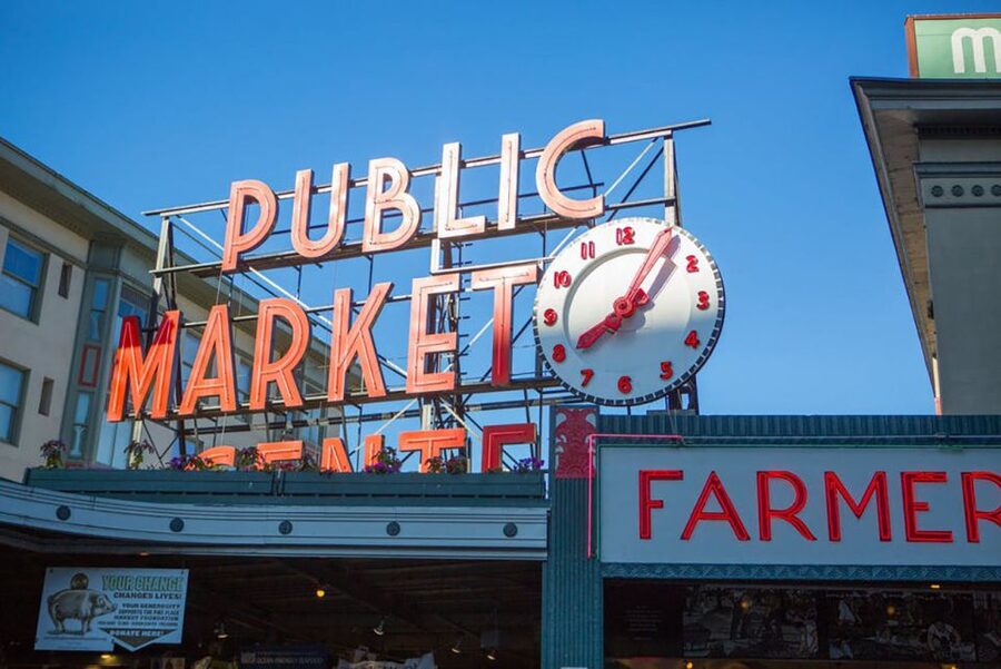 Seattle: Pike Place Market Guided Tasting Tour - Where the tour starts, and what that first 15 minutes feels like