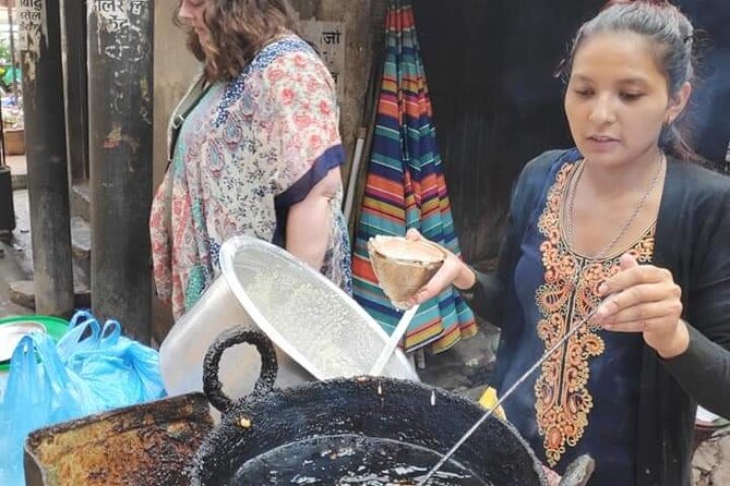 Secret Food Tour - Food Bites and Sights Kathmandu 14+ Testings - Comfort, Cleanliness, and What to Bring So You Can Enjoy It