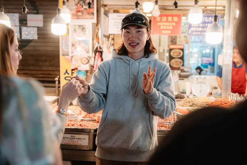 Seoul: Night Market Food Tour with Local Guide - Drinks and Korean drinking games: why this part works